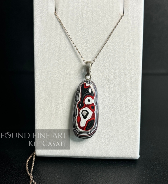 "Pendant" Detroit Agate Collection