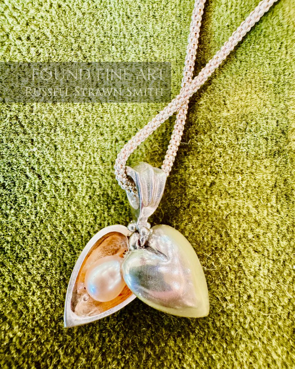 Large Heart Pearl Necklace