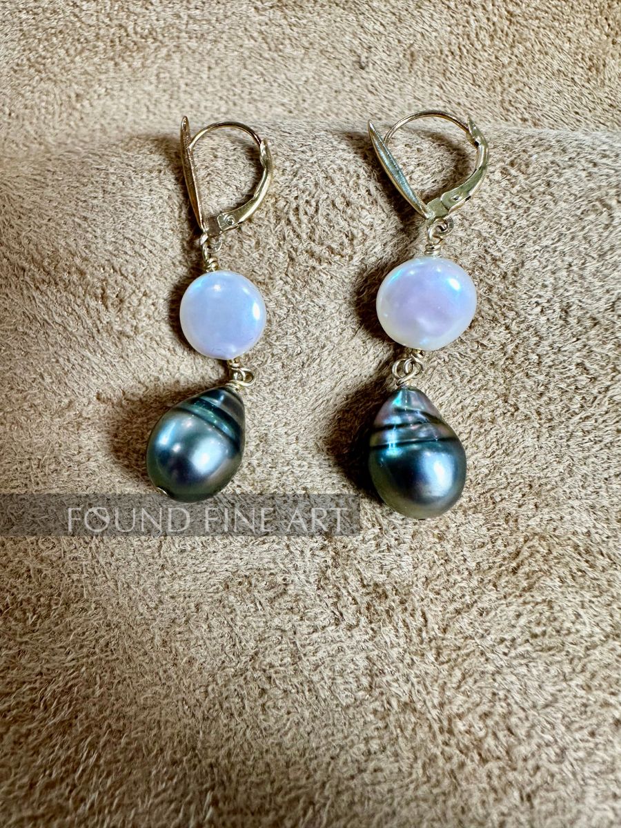 "P32" Pearl Earrings