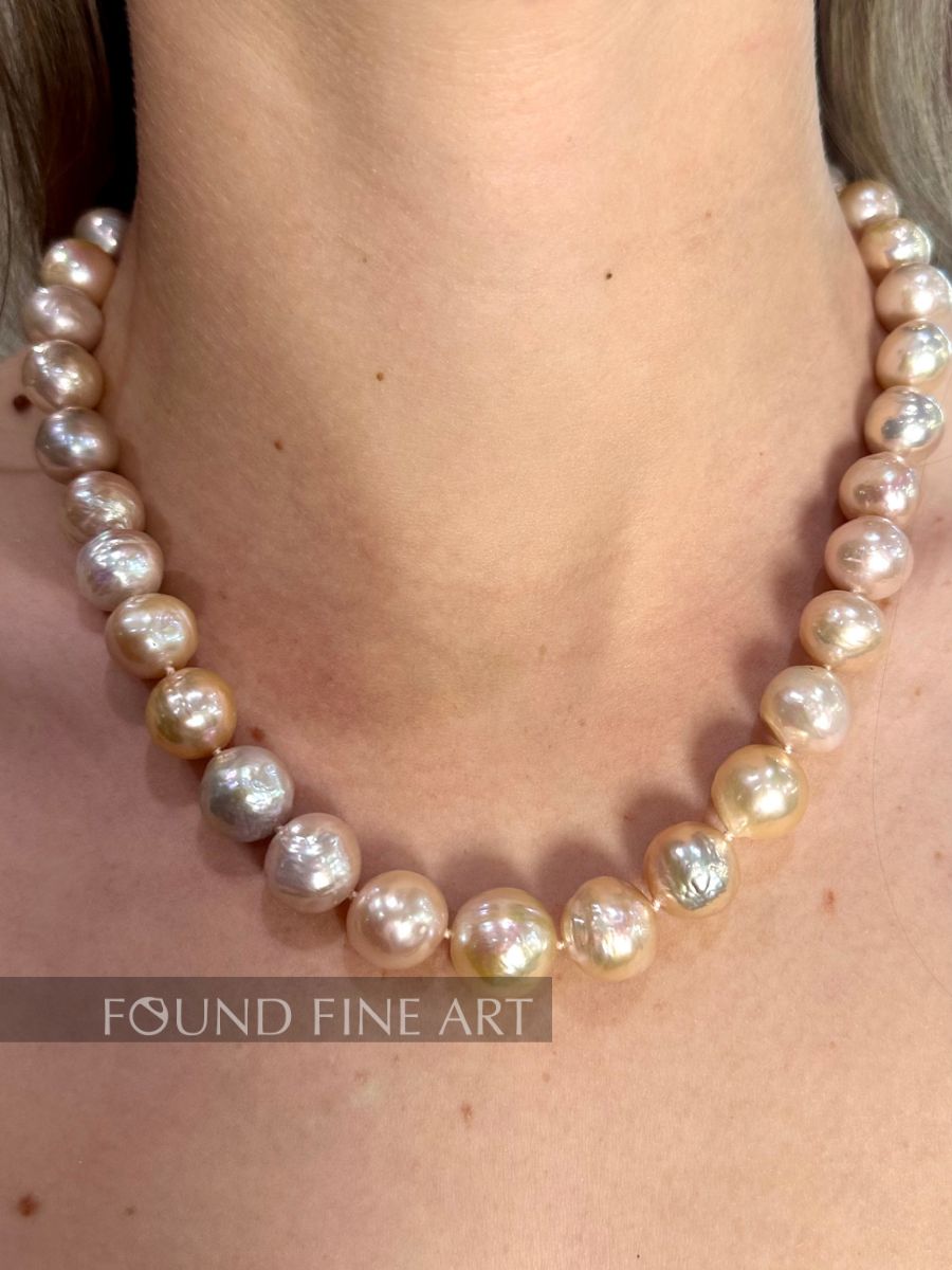 P41 Pearl Necklace