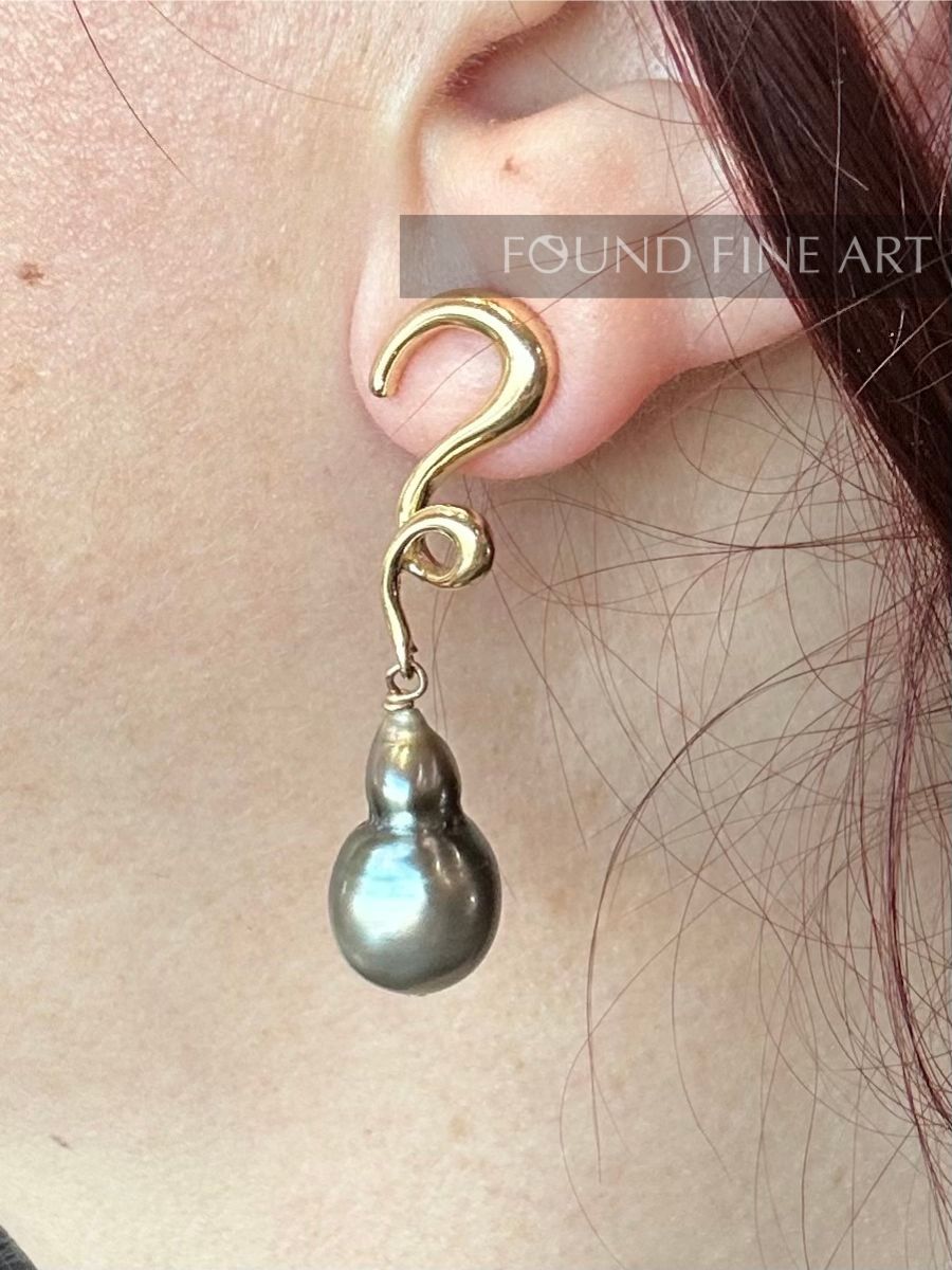 P58 Pearl Earrings