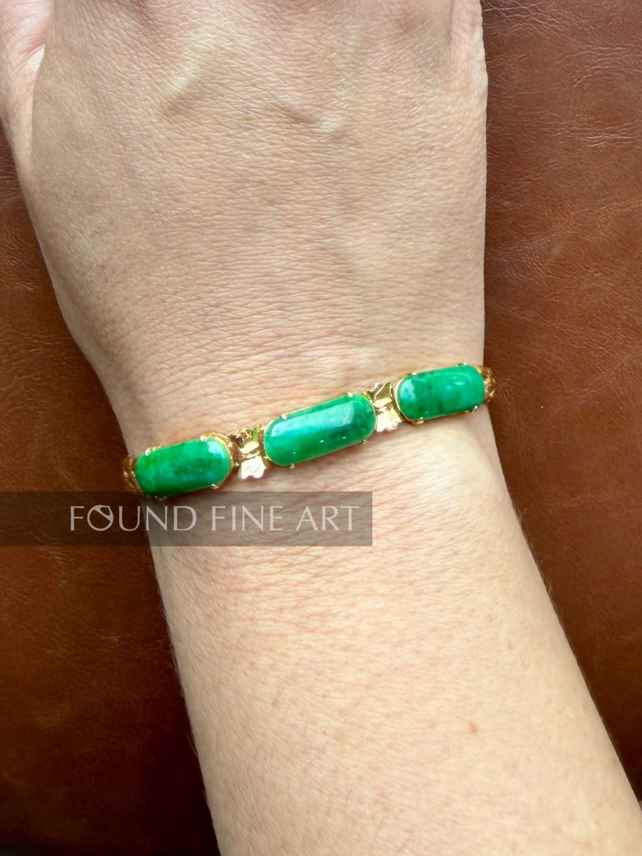J19- Dark Green Jade and Gold Bracelet