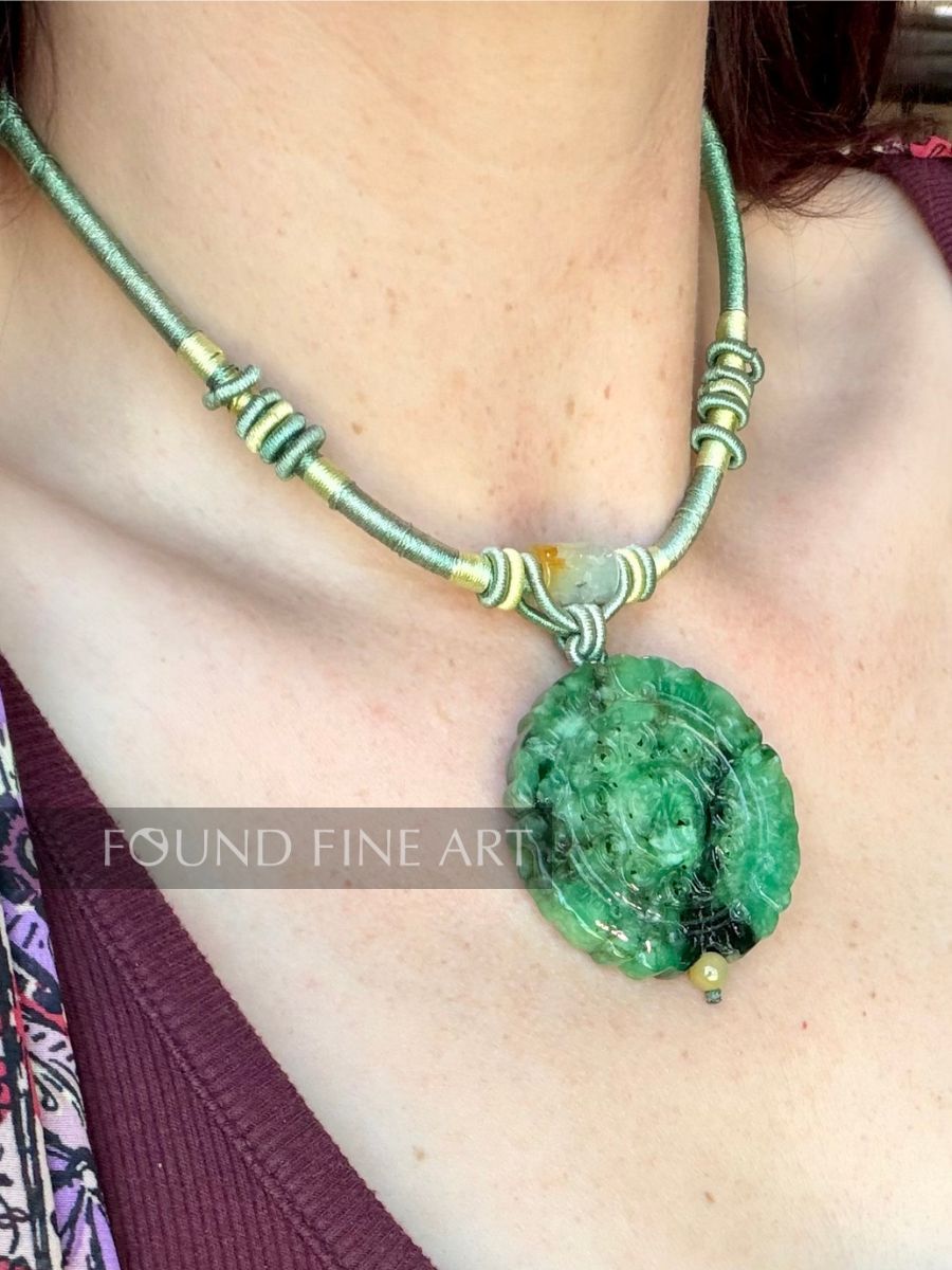 J3-Green Jade Openwork Pendant Necklace