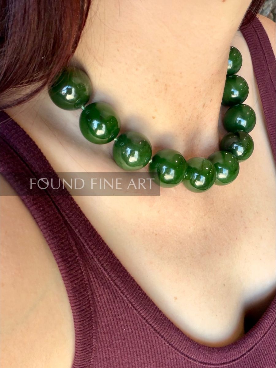 J23- Large Dark Green Nephrite Necklace