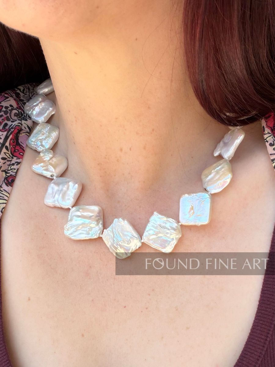 J59- Square Pearl Necklace